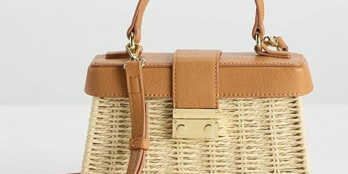 Fall 2024 Handbag Trends to Lookout for!