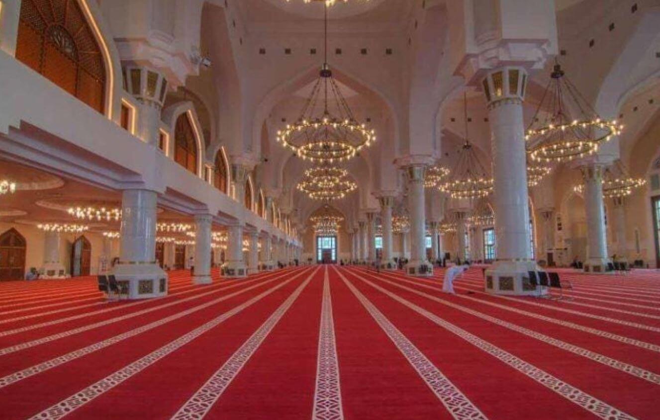 Buy Best Mosque Carpets in Dubai & Abu Dhabi | Premium Quality