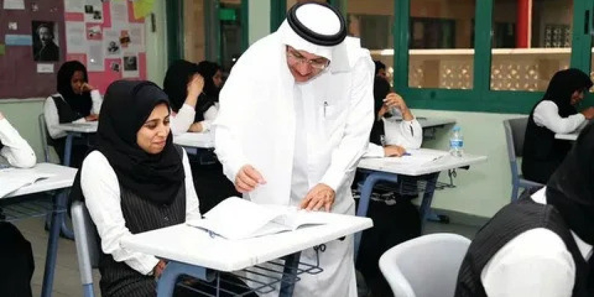 Comprehensive Teacher Training Programs in the UAE for Career Growth