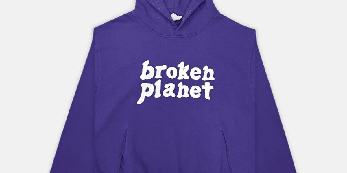 The BrokenPlanet Hoodie A Must-Have for Streetwear Enthusiasts