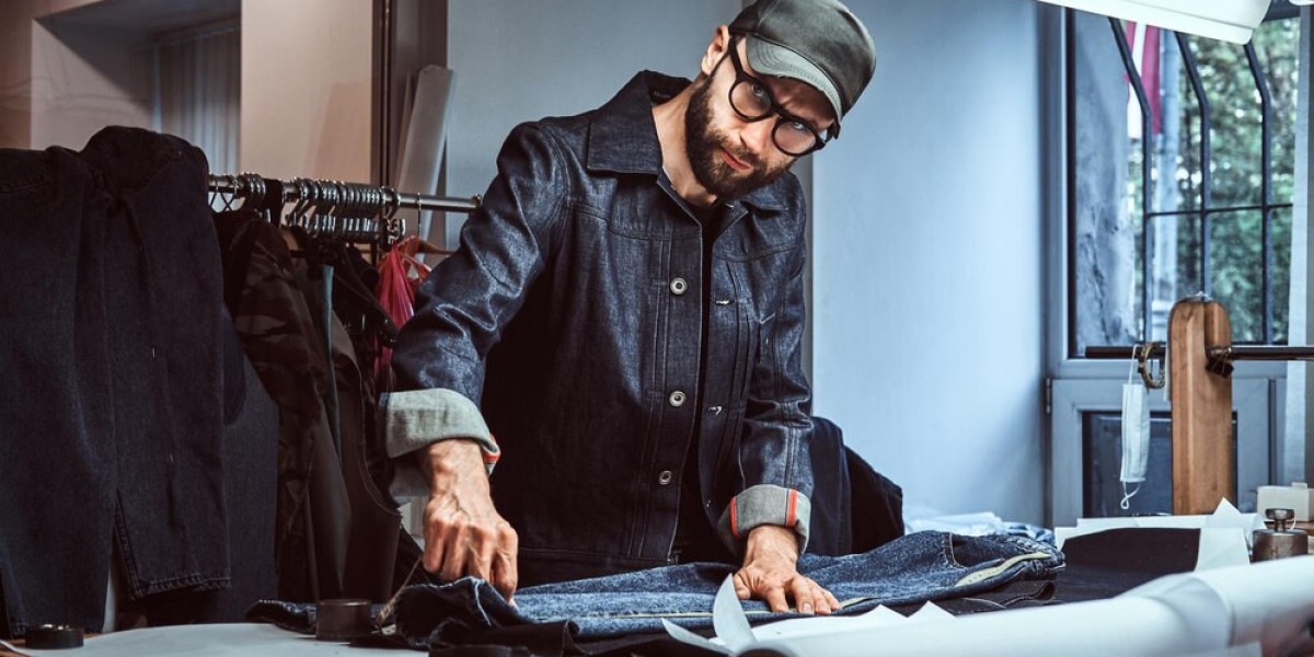 Custom Apparel in Bridgeview: Tailoring Style to Your Needs