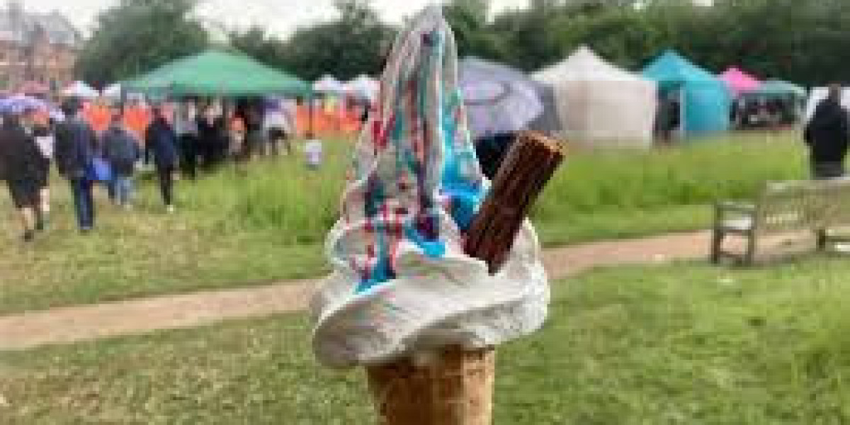 Ice Cream Van Hire in Weybridge – Sweet Treats for Every Event