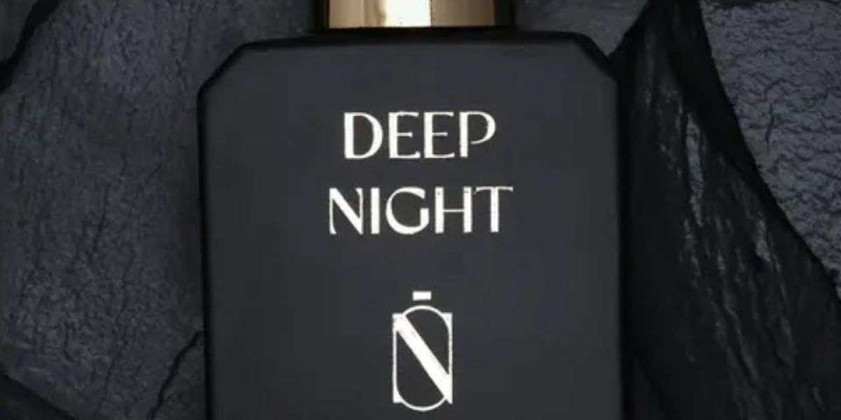 Deep Night: The Perfect Spicy-Woody Luxury Parfum for Bold Winter Evenings