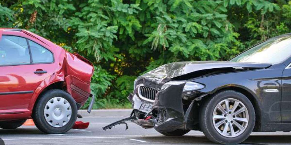 How a Lehi Car Accident Lawyer Can Assist with Insurance Claims