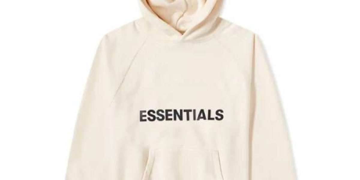 Essentials Hoodie A Must-Have for Every Wardrobe