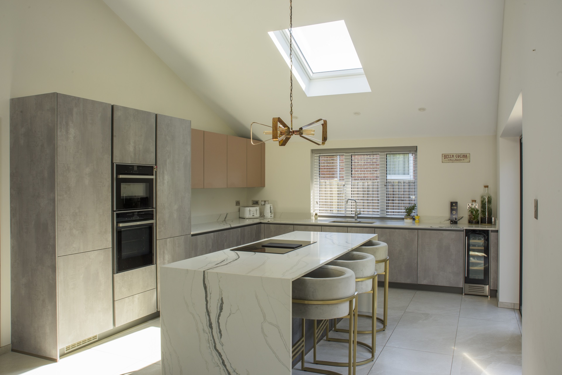 Kitchen Worktop Installers Surrey | Matai Stone