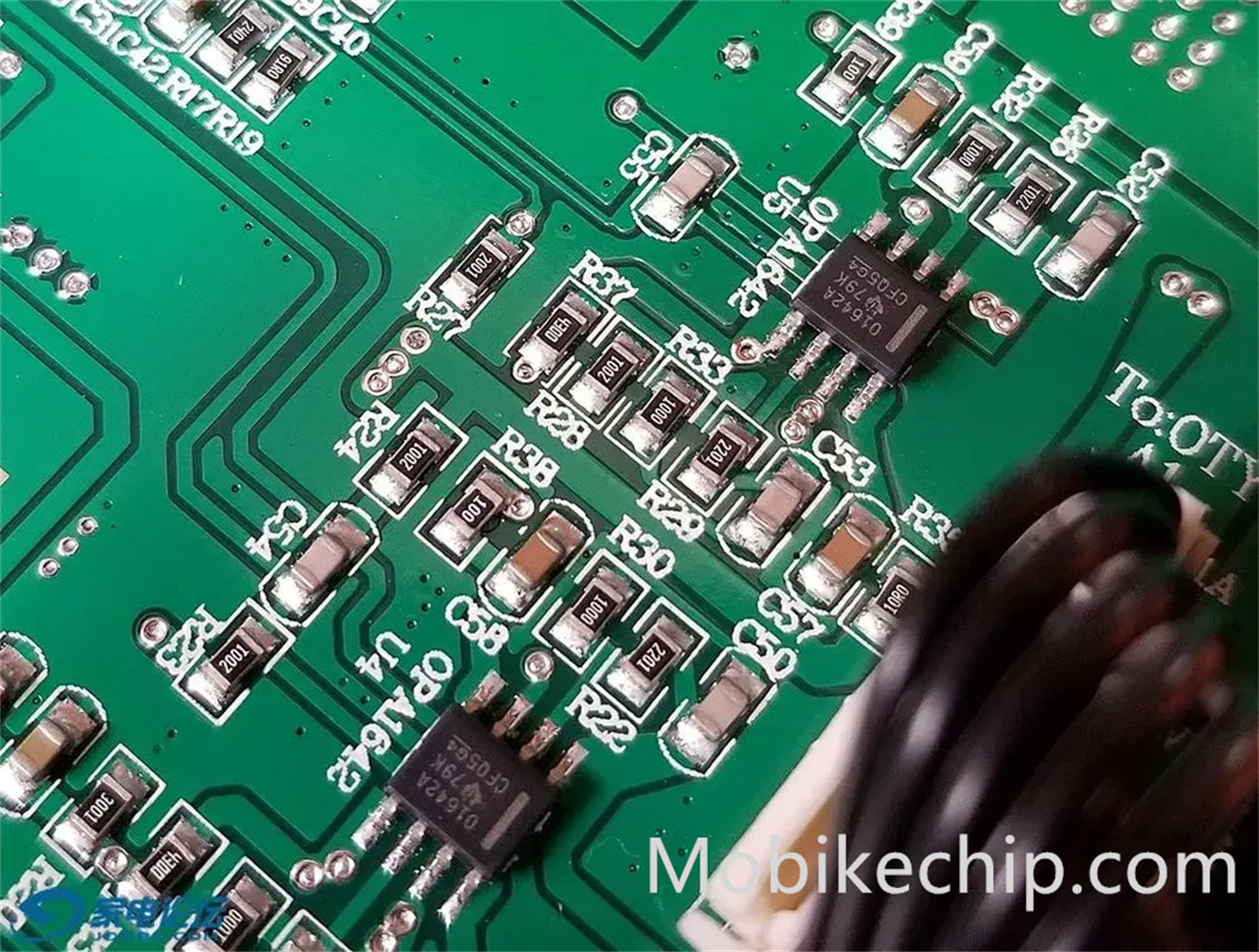 What is a variable resistor?