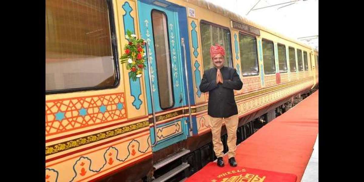 Palace on Wheels Train: A Luxurious Journey Through Royal Rajasthan