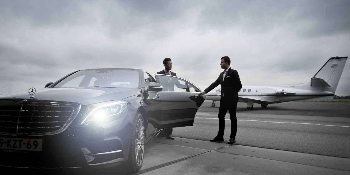 Why Should You Hire a Car Service for the Airport?