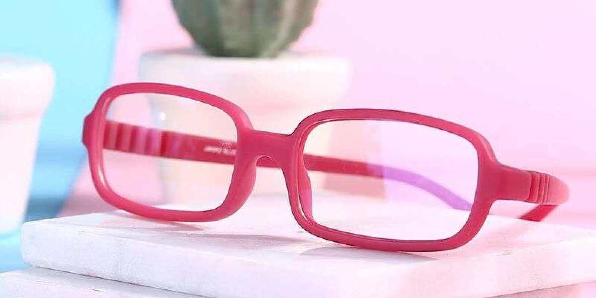 Safe And Comfortable Eyeglasses For Active Children