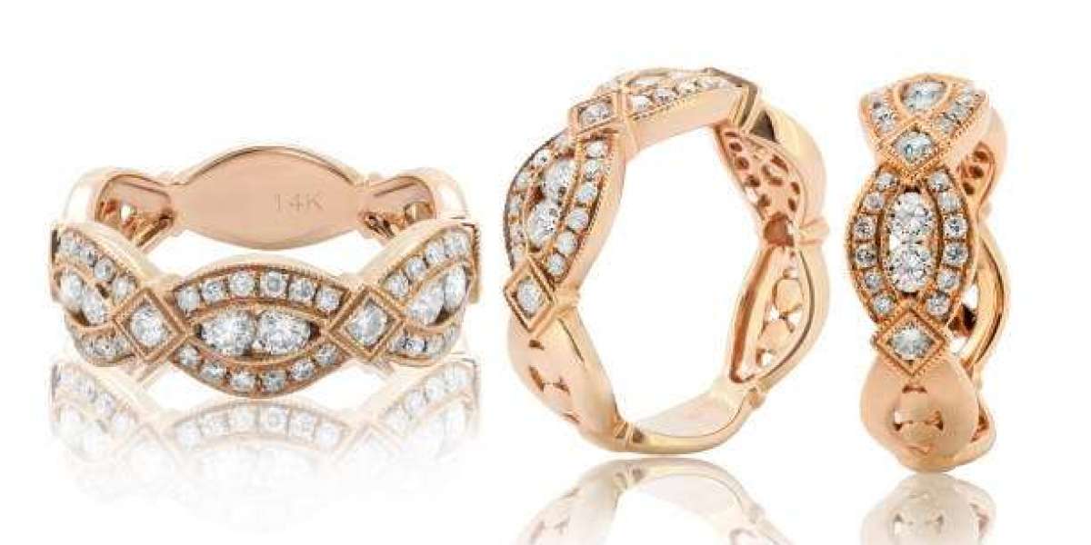 Tracking Regional Designs in Italian Men's Jewelry