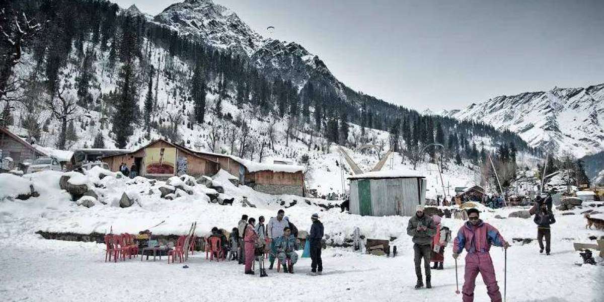 Discover Manali the Easy Way: Volvo Packages with Stay & Sightseeing
