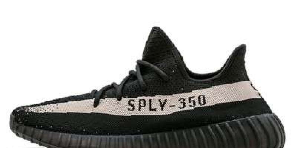 從街頭潮流到經典象徵：Yeezy 350 的不敗傳奇