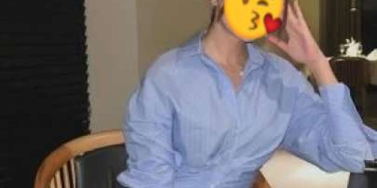 Dubai Escorts Services	+971585498622