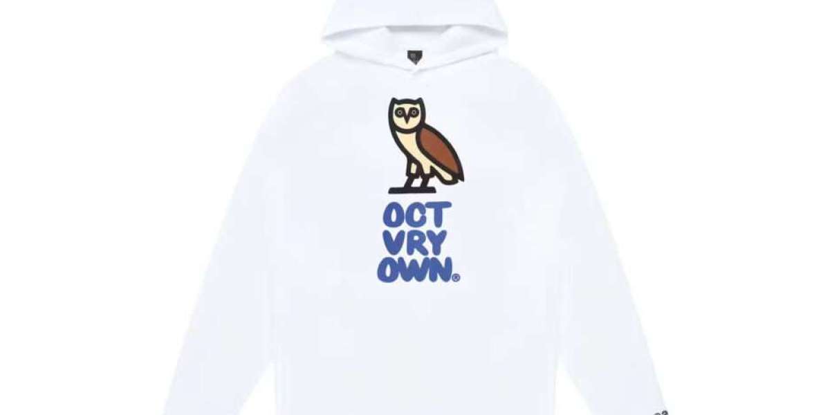 When you're looking for a versatile and stylish hoodie, go with fleece.