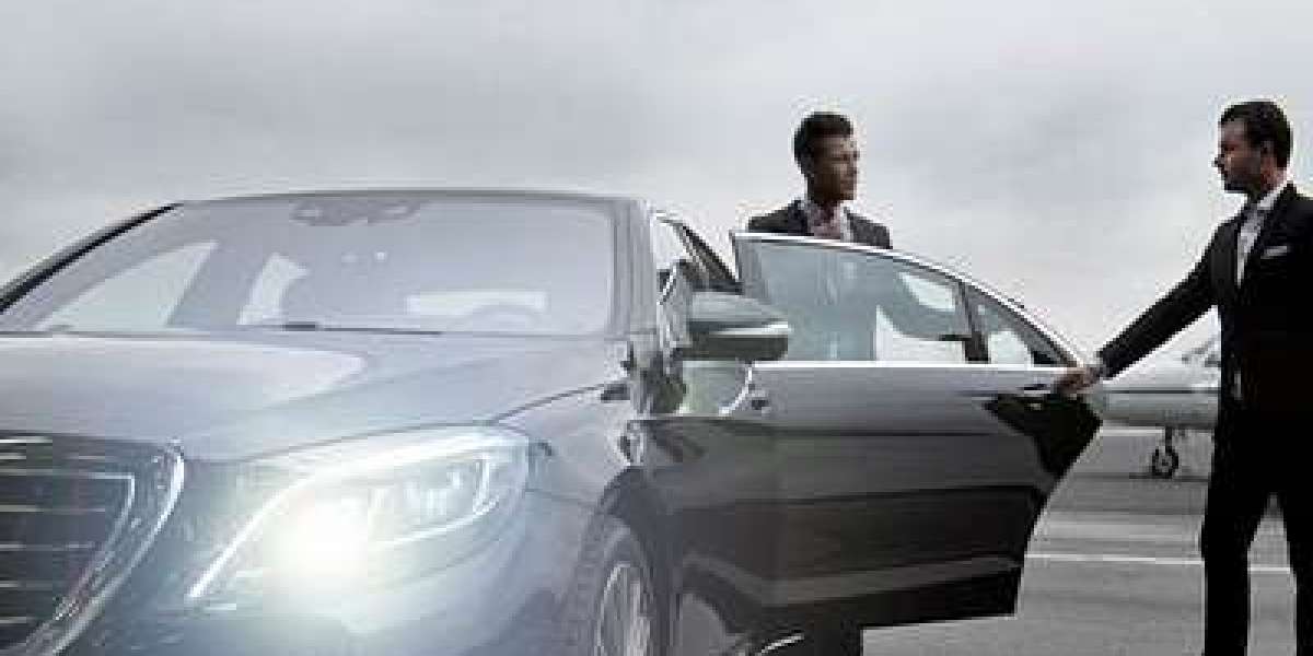 Private Car Service in CHS Airport