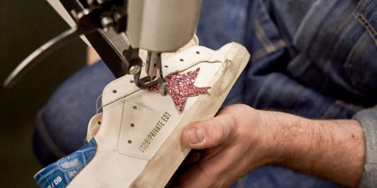 Golden Goose Sneakers Outlet many of fashion most famous