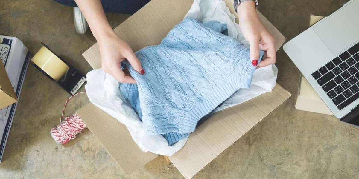 What is the Best Way to Fold a Shirt for Packing Smoothly?