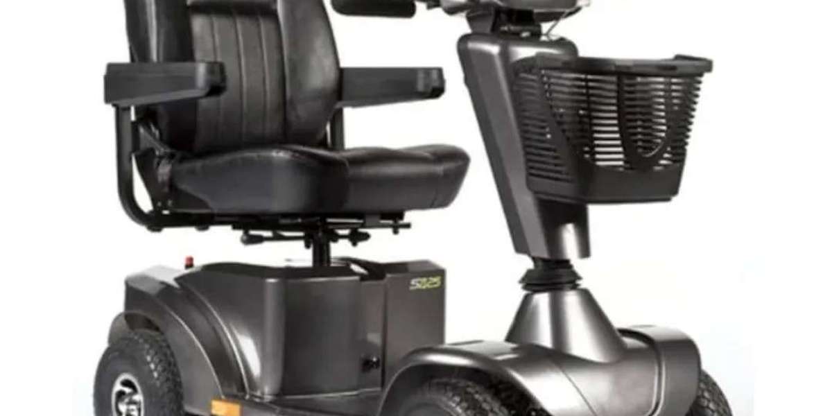 Fortress S425 4-Wheel Mobility Scooter – Power, Comfort & Outdoor Performance