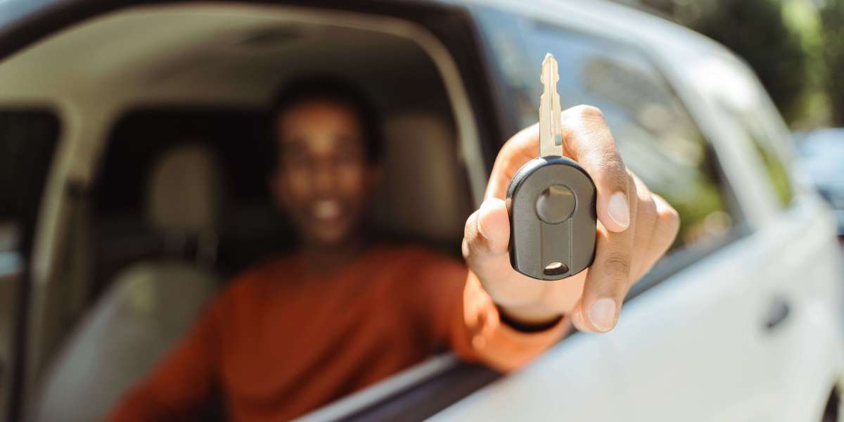 How Car Replacement Key Became The Hottest Trend In 2024